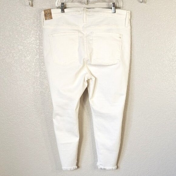 Madewell Size 34 Petite White Jeans 10" High Rise Skinny Step-Hem Button Fly - Picture 5 of 9